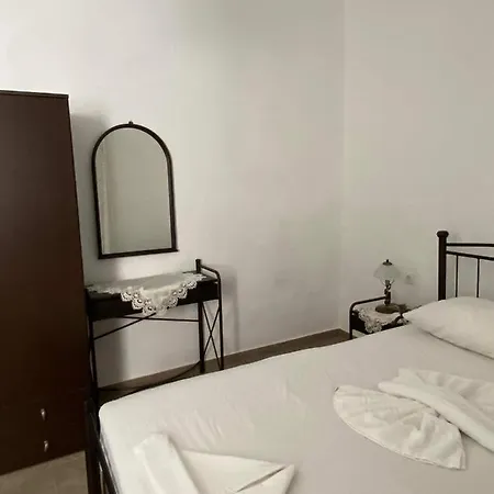 Giannis-kleopatra House 1 بيت للعطل Kerames