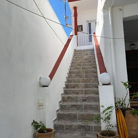 Giannis-kleopatra House 1