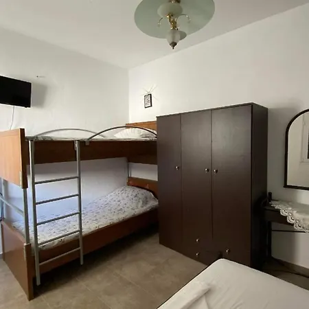 Giannis-kleopatra House 1