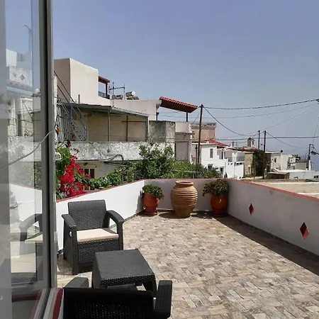 Giannis-kleopatra House 1 بيت للعطل Kerames